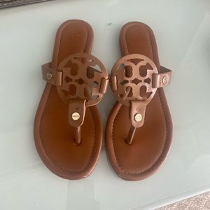Tori Burch sandals size 9